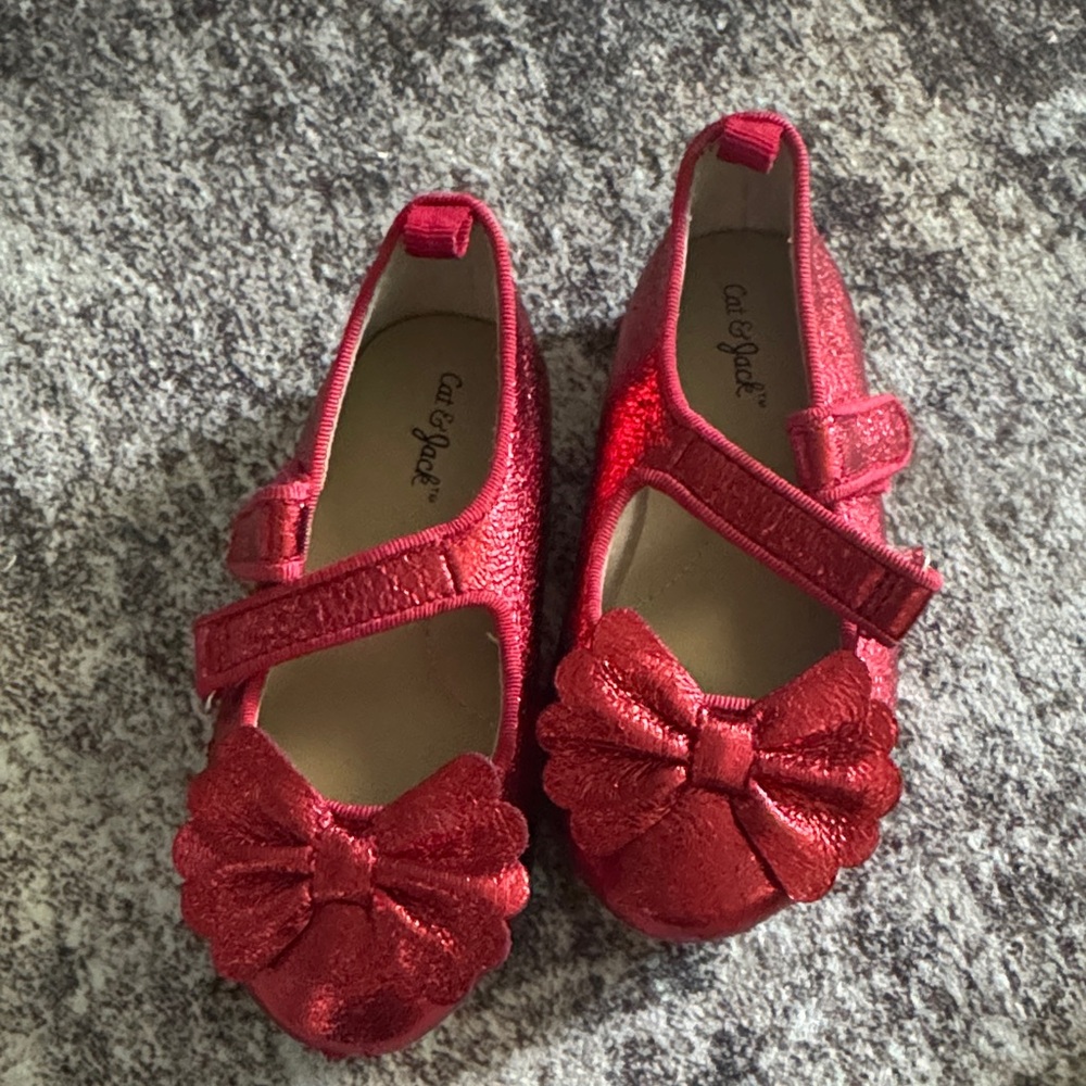 Cat & Jack Red glitter shoes with Bow